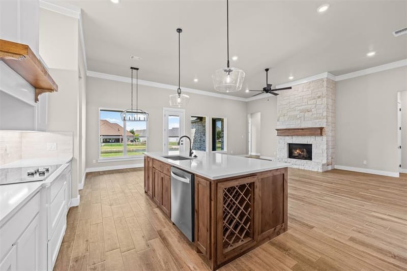 6657 Pinehurst Drive, Granbury TX 76049 - Photo 22