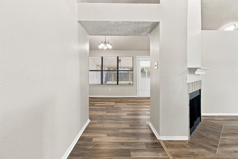 4017 Knights Bridge Drive, Rowlett TX 75088 - Photo 6