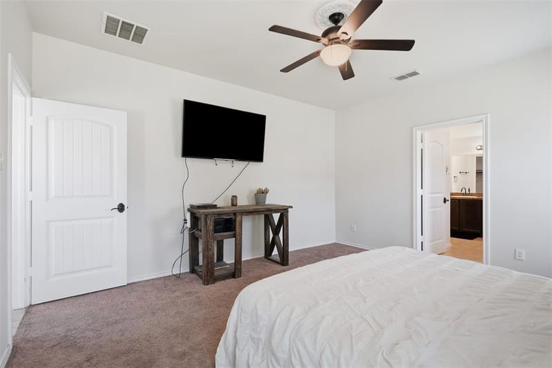 1124 Autumnwood Drive, Azle TX 76020 - Photo 13