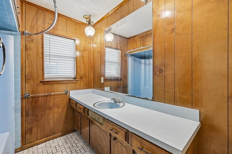 2450 S Burleson Boulevard, Burleson TX 76028 - Photo 24