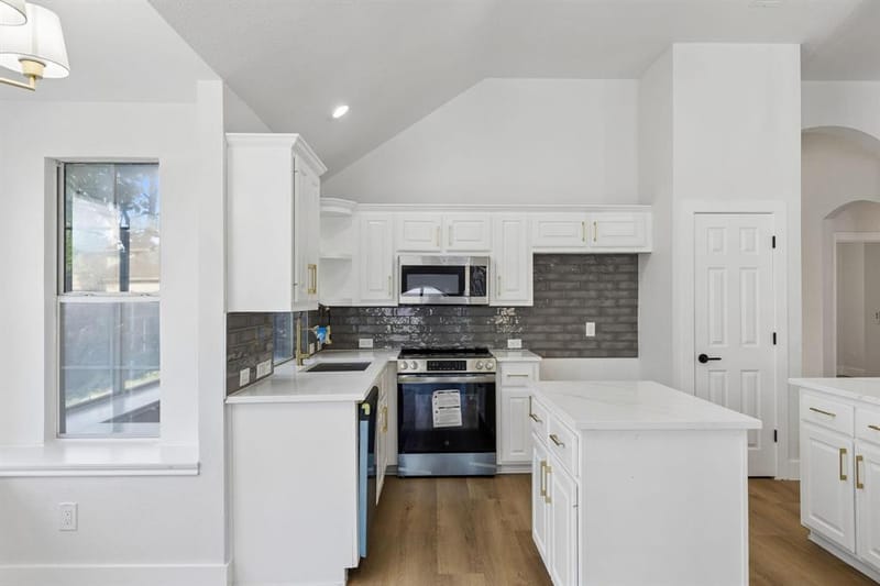 305 Droinwich Circle, Allen TX 75002 - Photo 9