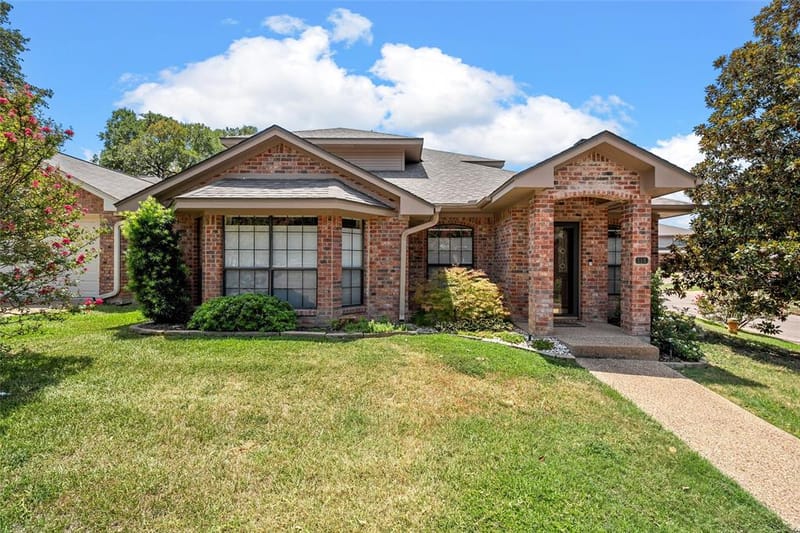 316 Tree Grove, Woodway TX 76712 - Photo 12