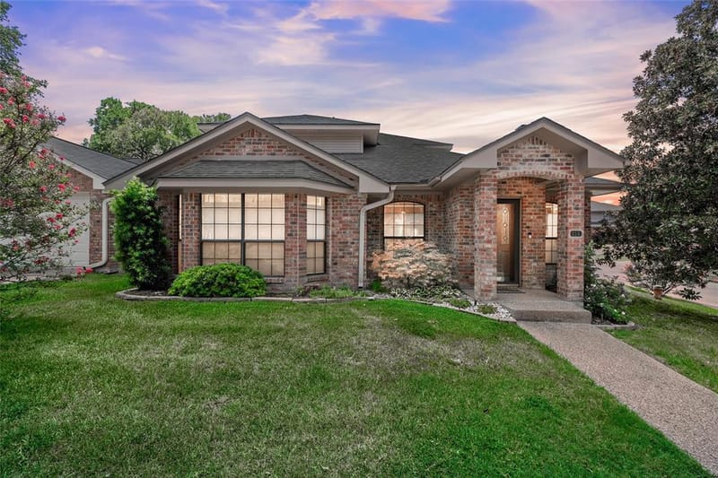 316 Tree Grove, Woodway TX 76712