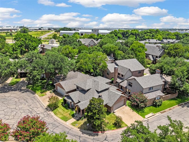 316 Tree Grove, Woodway TX 76712 - Photo 40