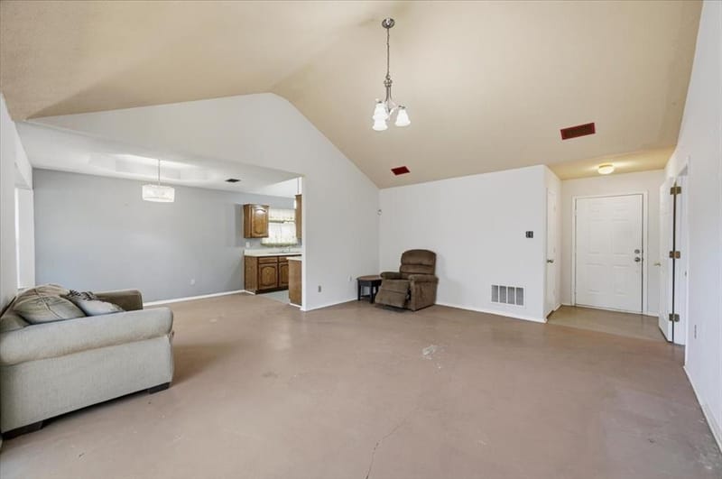 409 29th Street, Grand Prairie TX 75050 - Photo 9