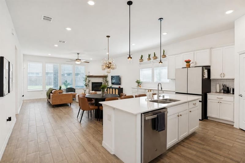 1145 Canuela Way, Justin TX 76247