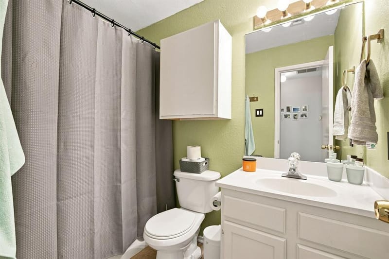 601 E Avenue F, Midlothian TX 76065 - Photo 14