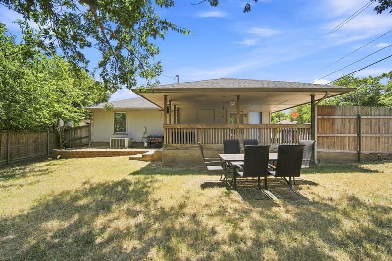 601 E Avenue F, Midlothian TX 76065 - Photo 19