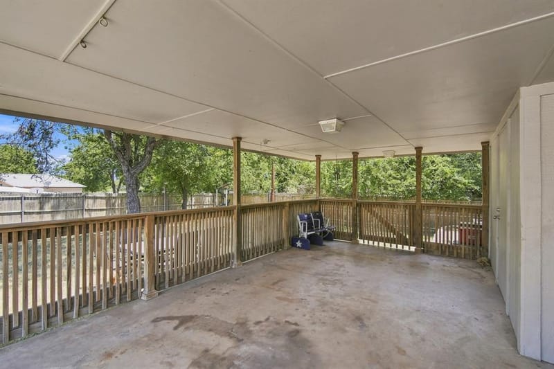 601 E Avenue F, Midlothian TX 76065 - Photo 21