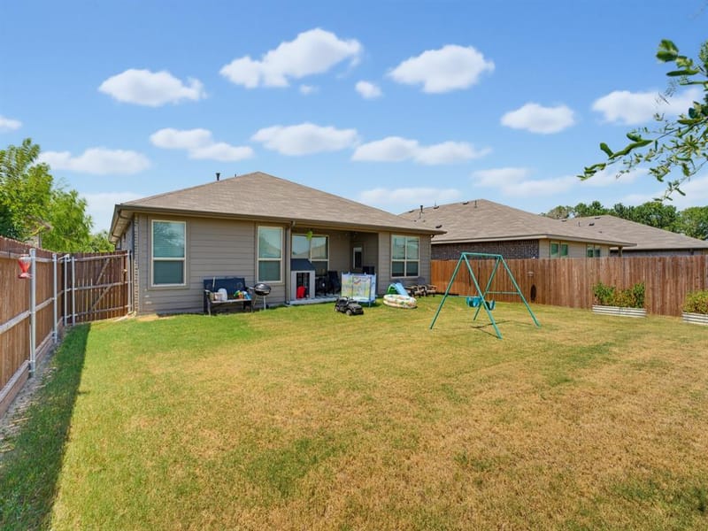 156 Waterbend Cove, Boyd TX 76023 - Photo 18