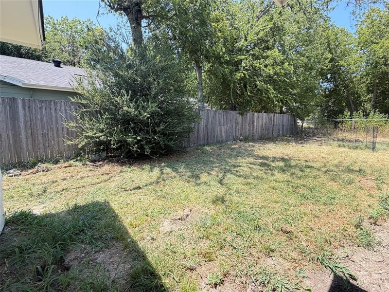 108 E Kirby Avenue, Quinlan TX 75474 - Photo 23