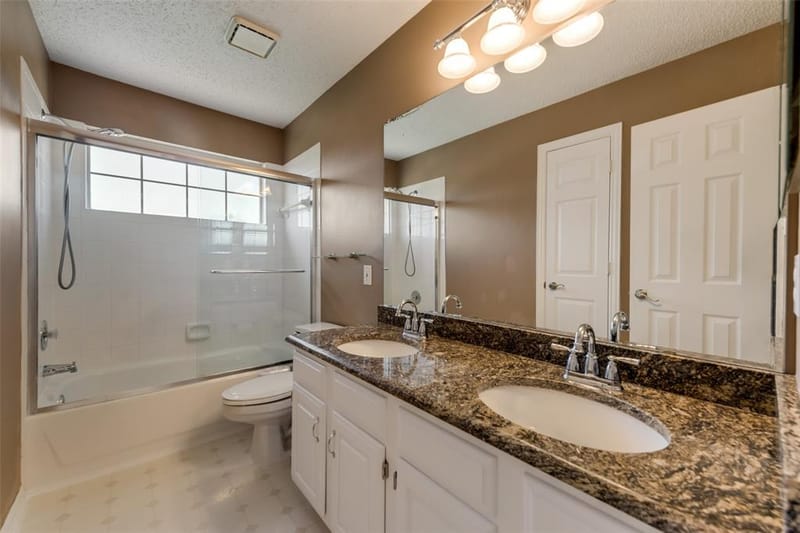 3809 Rockbrook Drive, Carrollton TX 75007 - Photo 30