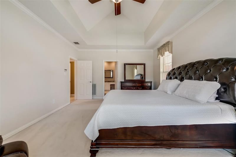3809 Rockbrook Drive, Carrollton TX 75007 - Photo 18