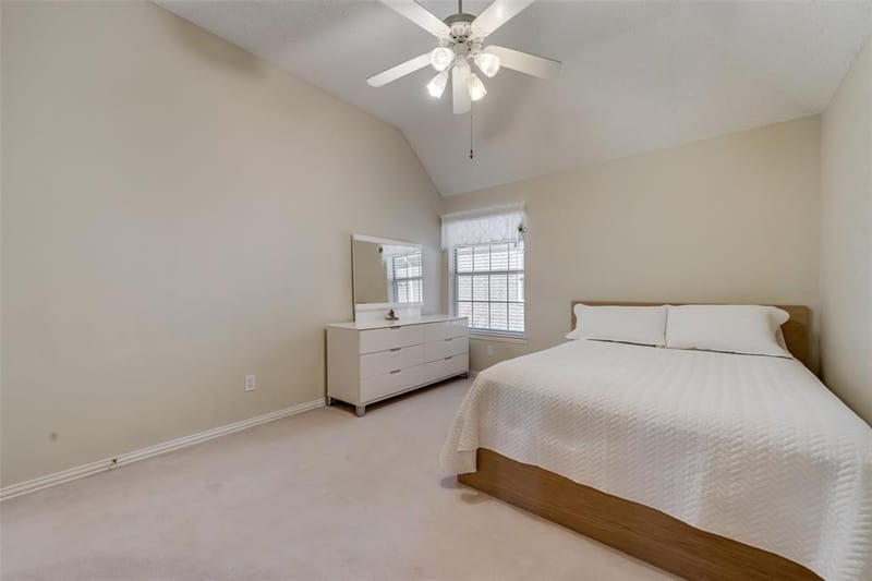 3809 Rockbrook Drive, Carrollton TX 75007 - Photo 31