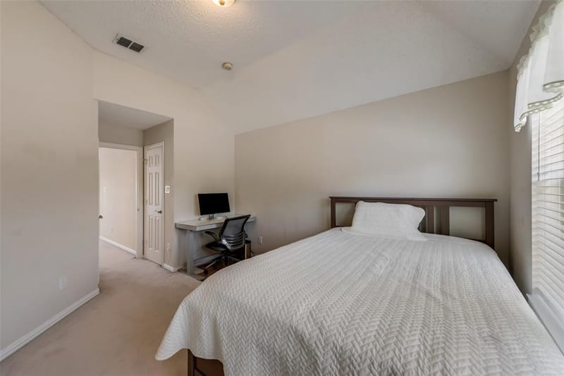 3809 Rockbrook Drive, Carrollton TX 75007 - Photo 29