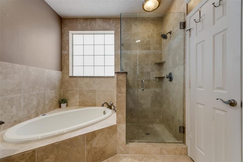 3809 Rockbrook Drive, Carrollton TX 75007 - Photo 21