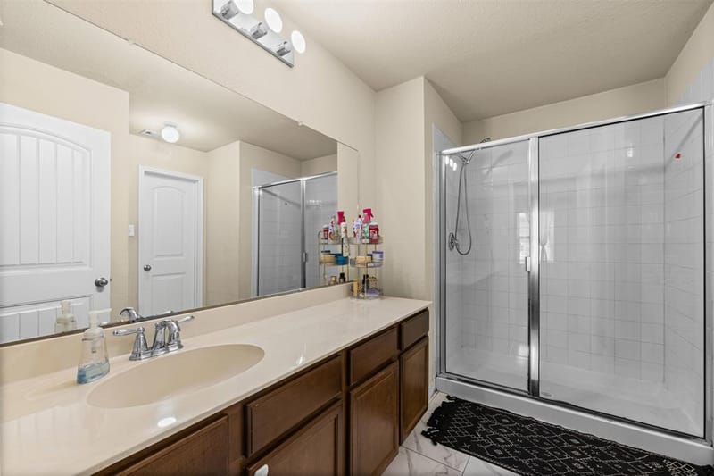 1612 Ambercrest Drive, Lancaster TX 75146 - Photo 18