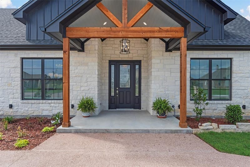 113 Water View Lane, Robinson TX 76706
