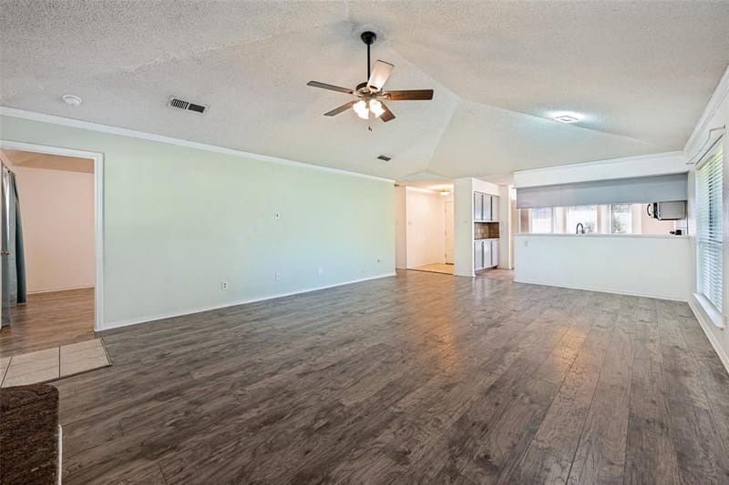 9008 Topperwind Court, Fort Worth TX 76134 - Photo 7