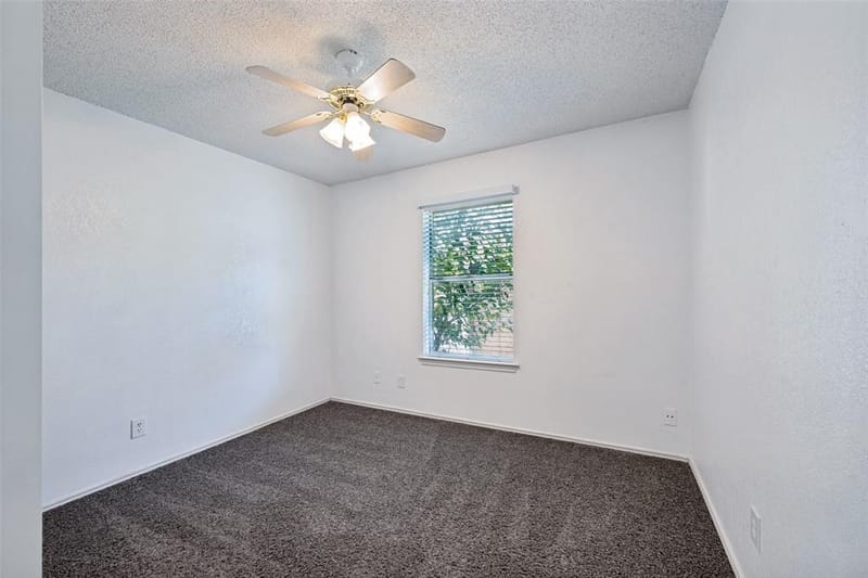 9008 Topperwind Court, Fort Worth TX 76134 - Photo 18