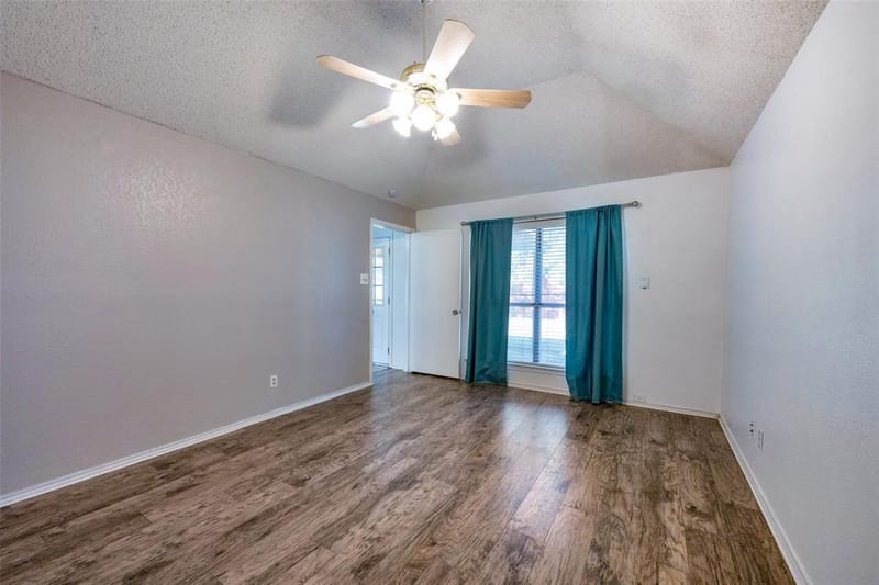 9008 Topperwind Court, Fort Worth TX 76134 - Photo 11