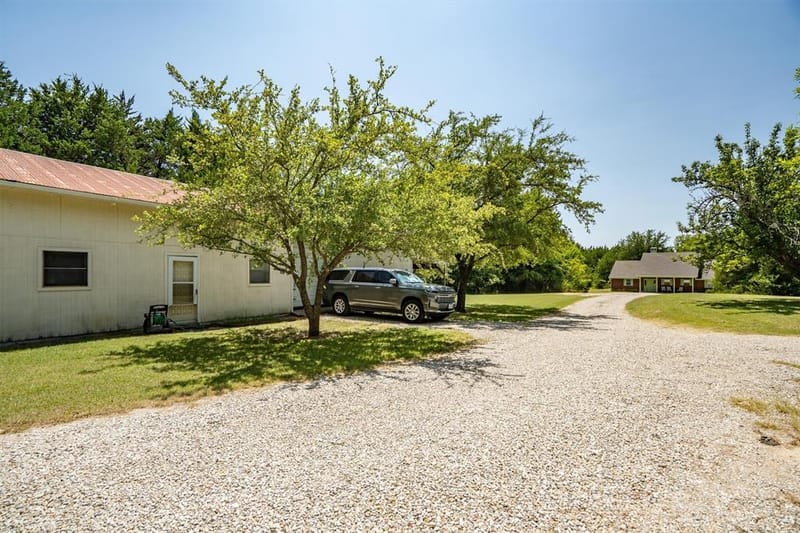 1625 County Road 561, Princeton TX 75407 - Photo 23