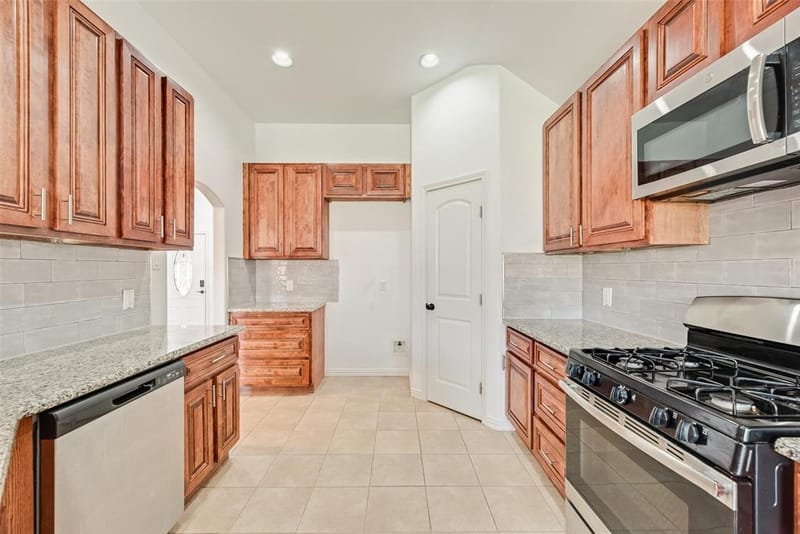 2808 Park Street, Ennis TX 75119 - Photo 17