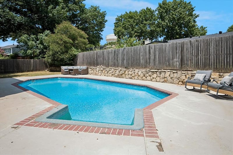 109 Clove Lane, Euless TX 76039 - Photo 20