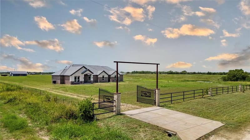 809 Vz County Road 2623, Wills Point TX 75169 - Photo 5