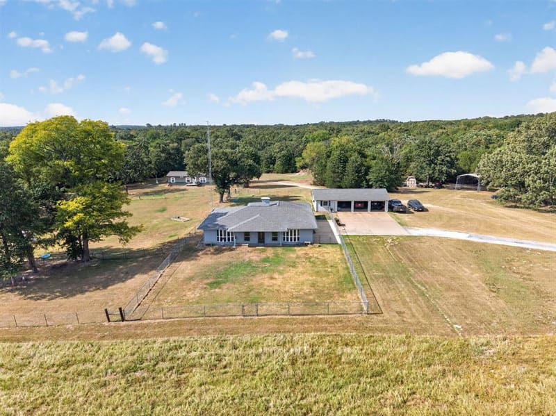 660 Vz County Road 2315, Canton TX 75103 - Photo 2
