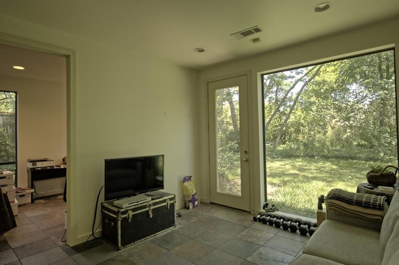 5108 Maple Springs Boulevard, Dallas TX 75235 - Photo 19
