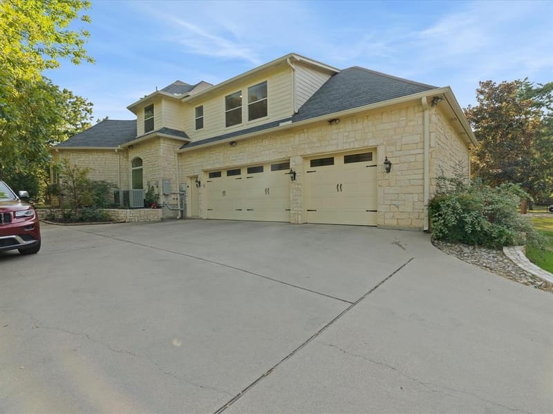 3105 E Briar Lane, Southlake TX 76092 - Photo 2