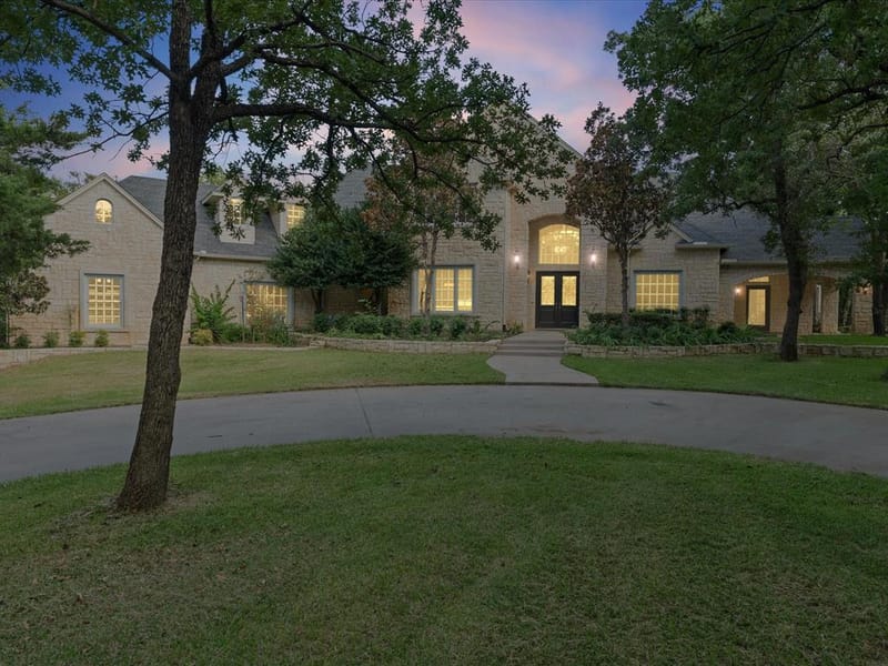 3105 E Briar Lane, Southlake TX 76092