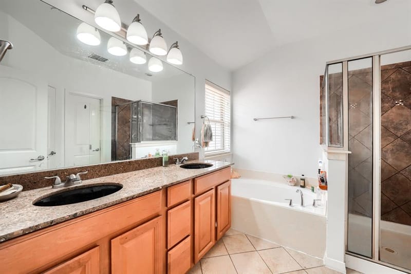 3885 Asbury Lane, Addison TX 75001 - Photo 13