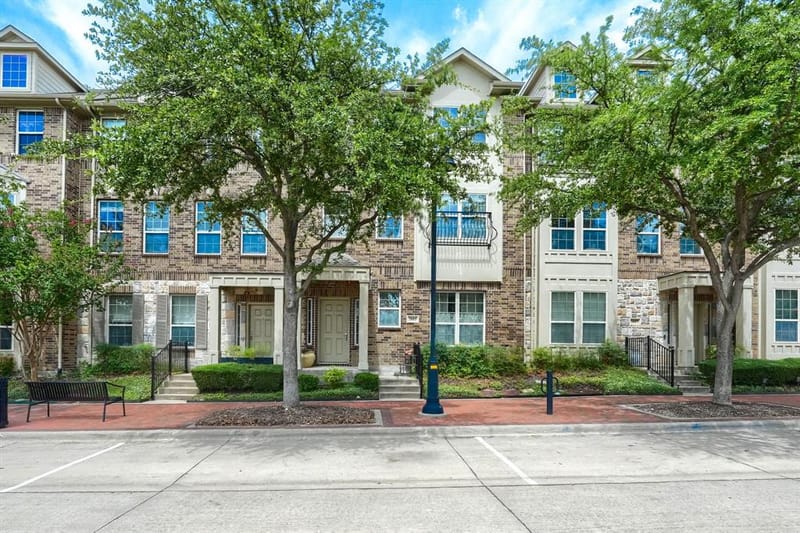 3885 Asbury Lane, Addison TX 75001