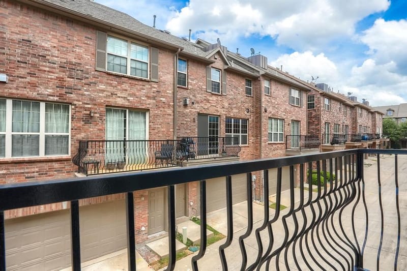 3885 Asbury Lane, Addison TX 75001 - Photo 10