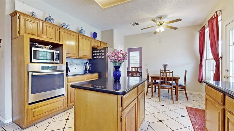 817 Crystal Lane, Hurst TX 76054 - Photo 6