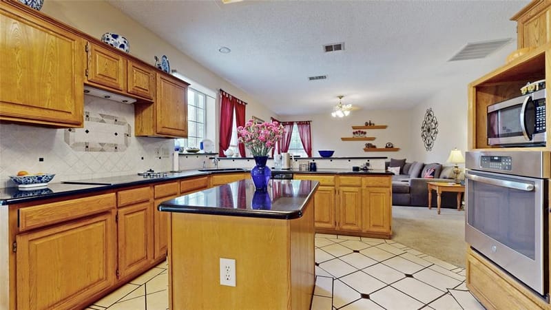 817 Crystal Lane, Hurst TX 76054 - Photo 7