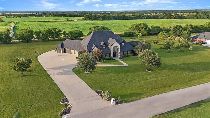 4701 Lake Drive, Celina TX 75009 - Photo 2