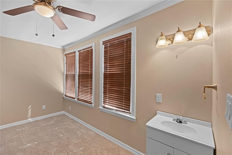 650 W Kaufman Street, Paris TX 75460 - Photo 18
