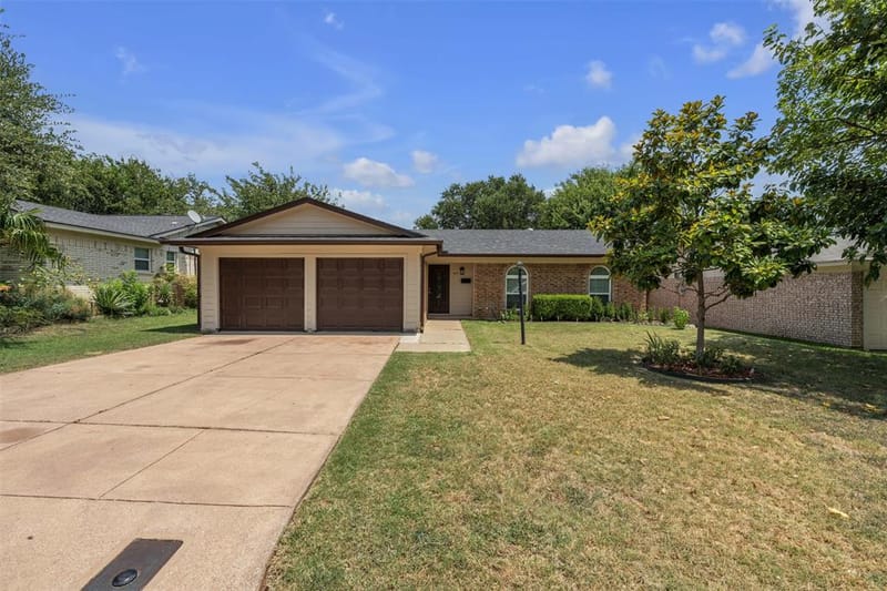 6617 Andora Avenue, Fort Worth TX 76133