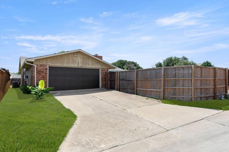 6005 Blair Oaks Drive, The Colony TX 75056 - Photo 27