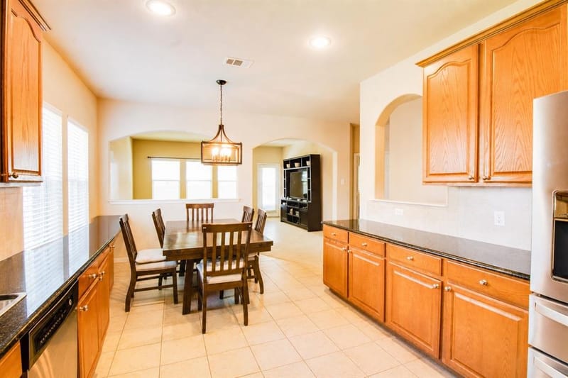 5005 Spyglass Hill Lane, Denton TX 76208 - Photo 8