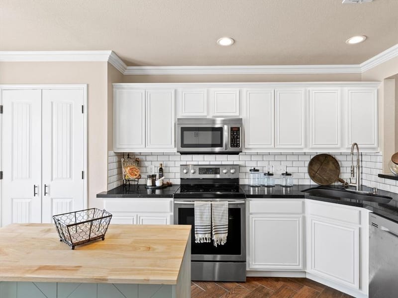 325 Lake Travis Drive, Wylie TX 75098 - Photo 9