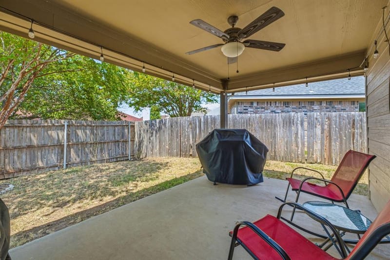 200 Jacinth Lane, Granbury TX 76049 - Photo 26