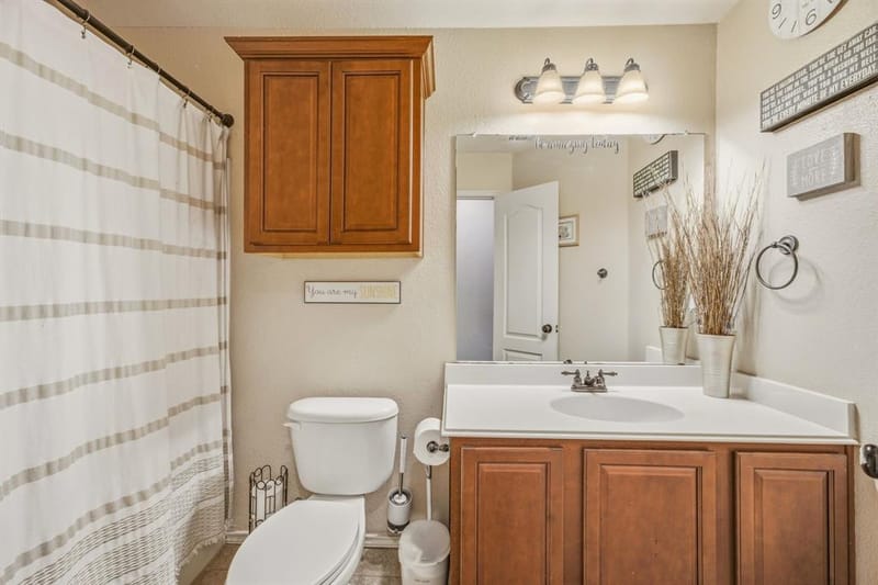 200 Jacinth Lane, Granbury TX 76049 - Photo 22