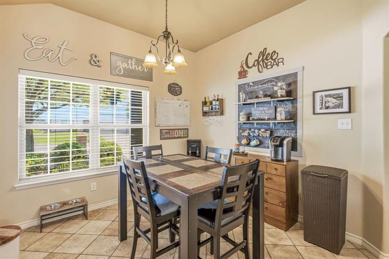 200 Jacinth Lane, Granbury TX 76049 - Photo 8