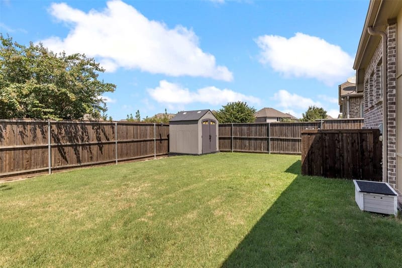 17643 Pinyon Lane, Dallas TX 75252 - Photo 35