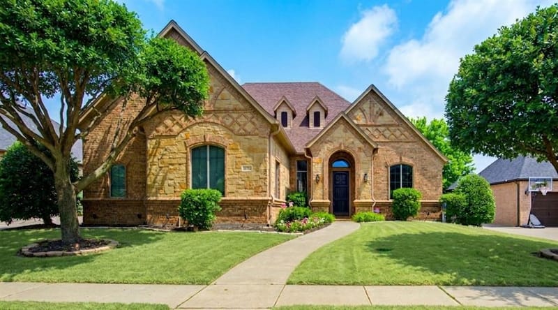 7713 Silverleaf Drive, North Richland Hills TX 76182