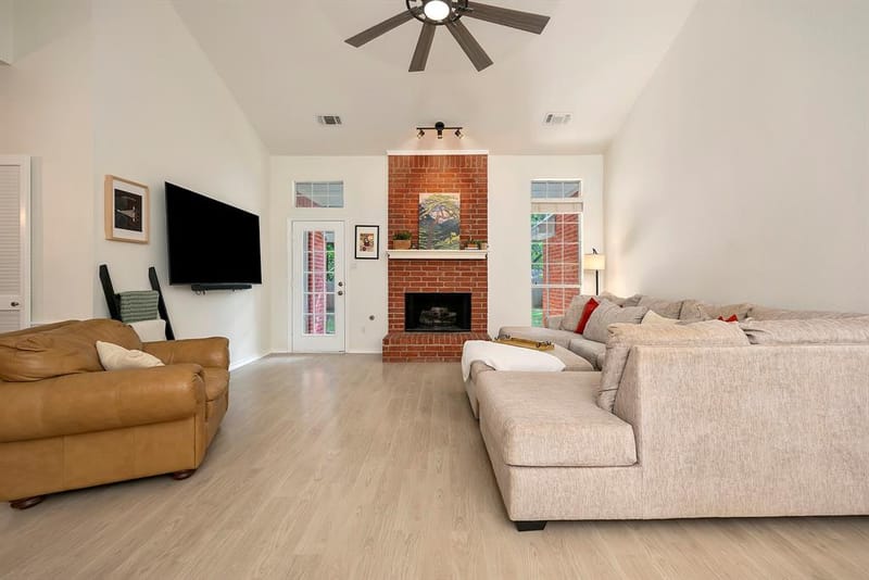 2214 New Mill Lane, Arlington TX 76012 - Photo 9